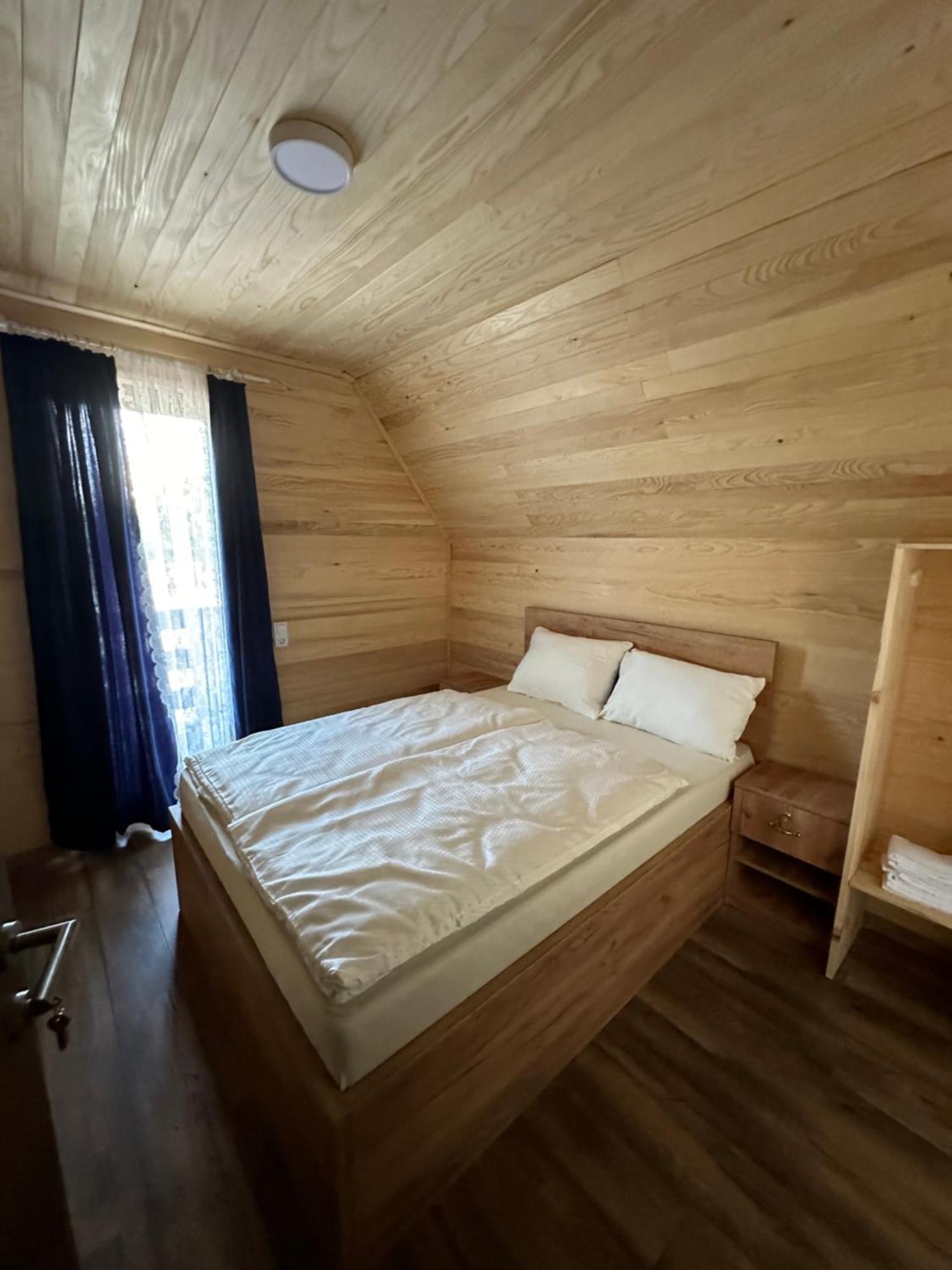 Bungalow House - 5 Rooms Zolaci Екстериор снимка