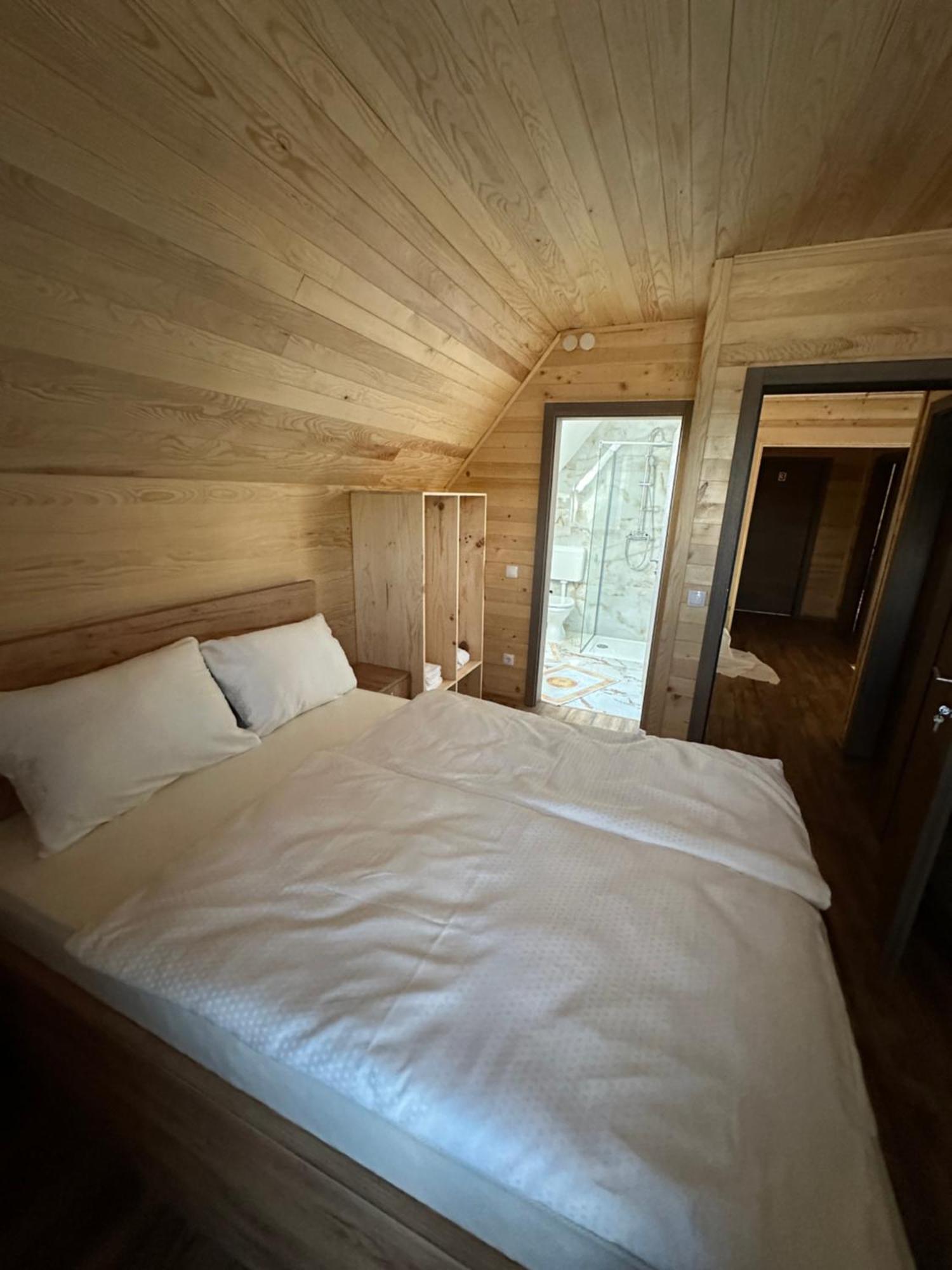 Bungalow House - 5 Rooms Zolaci Екстериор снимка