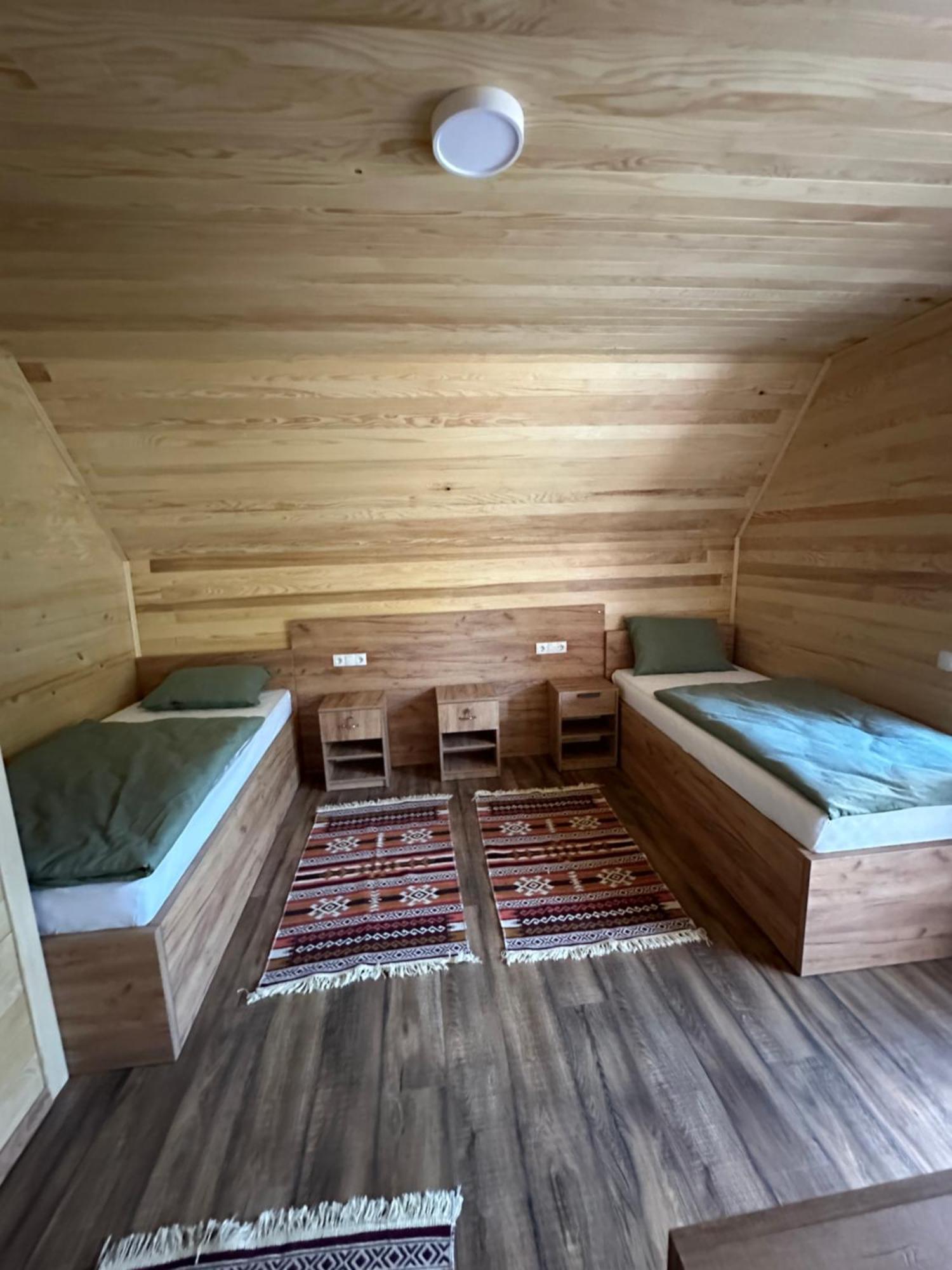 Bungalow House - 5 Rooms Zolaci Екстериор снимка